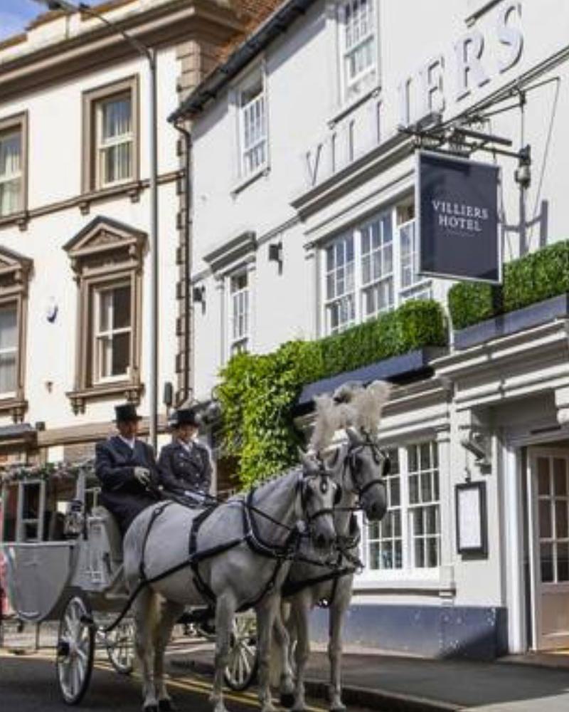 Venues featuring the front of Villiers Hotel with wedding horse and carriage